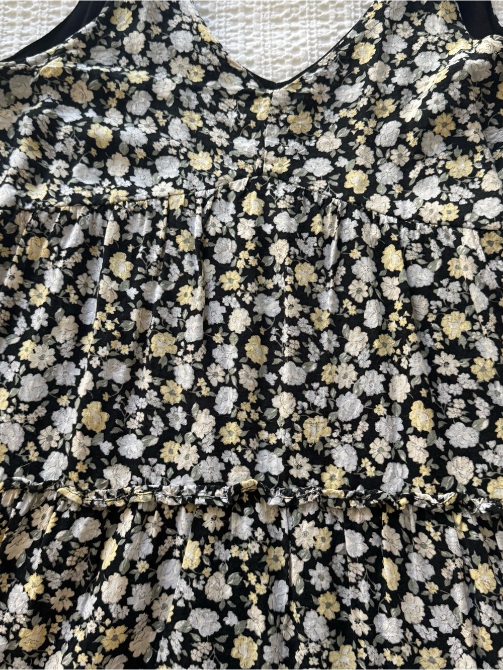 Hollister black floral V-Neck tie tank Sundress size small - Picture 13 of 14